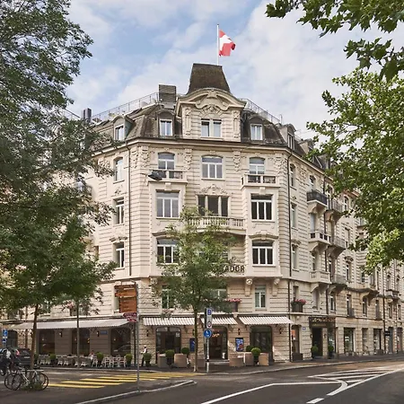 Small Luxury Hotel Ambassador Zurich-3