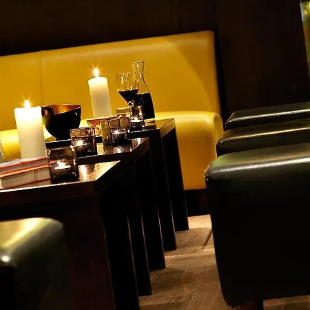 Renaissance Zurich Hotel-3